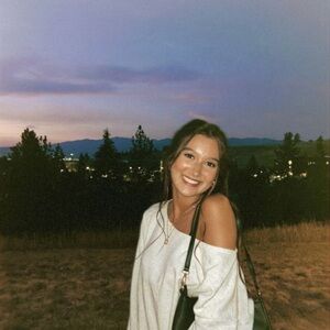 Meet your Posher, Holiday